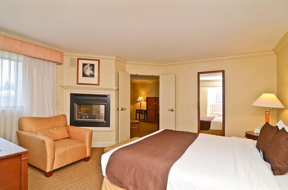 Best Western Plus All Suites Inn Santa Cruz Værelse billede