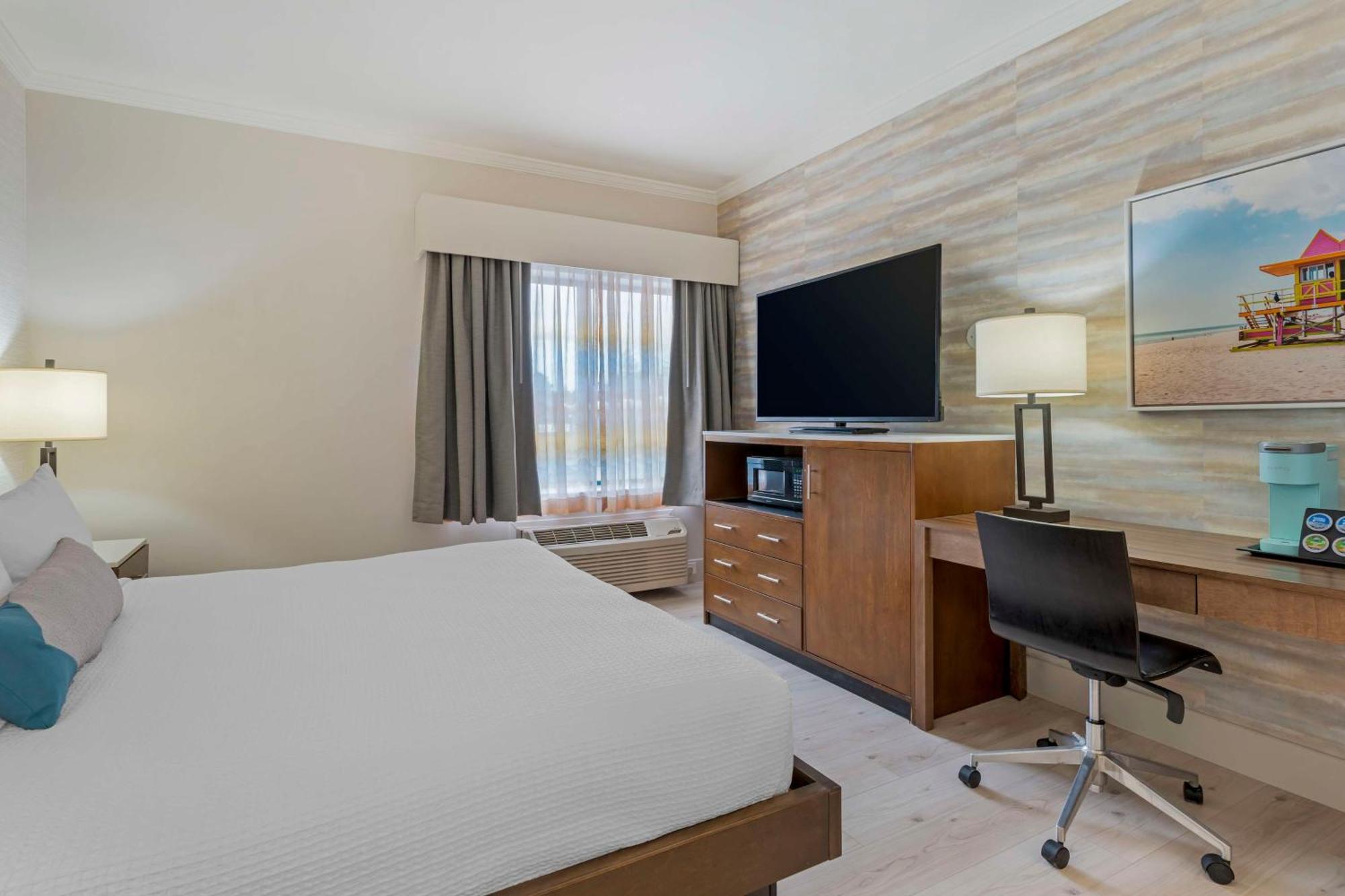 Best Western Plus All Suites Inn Santa Cruz Eksteriør billede