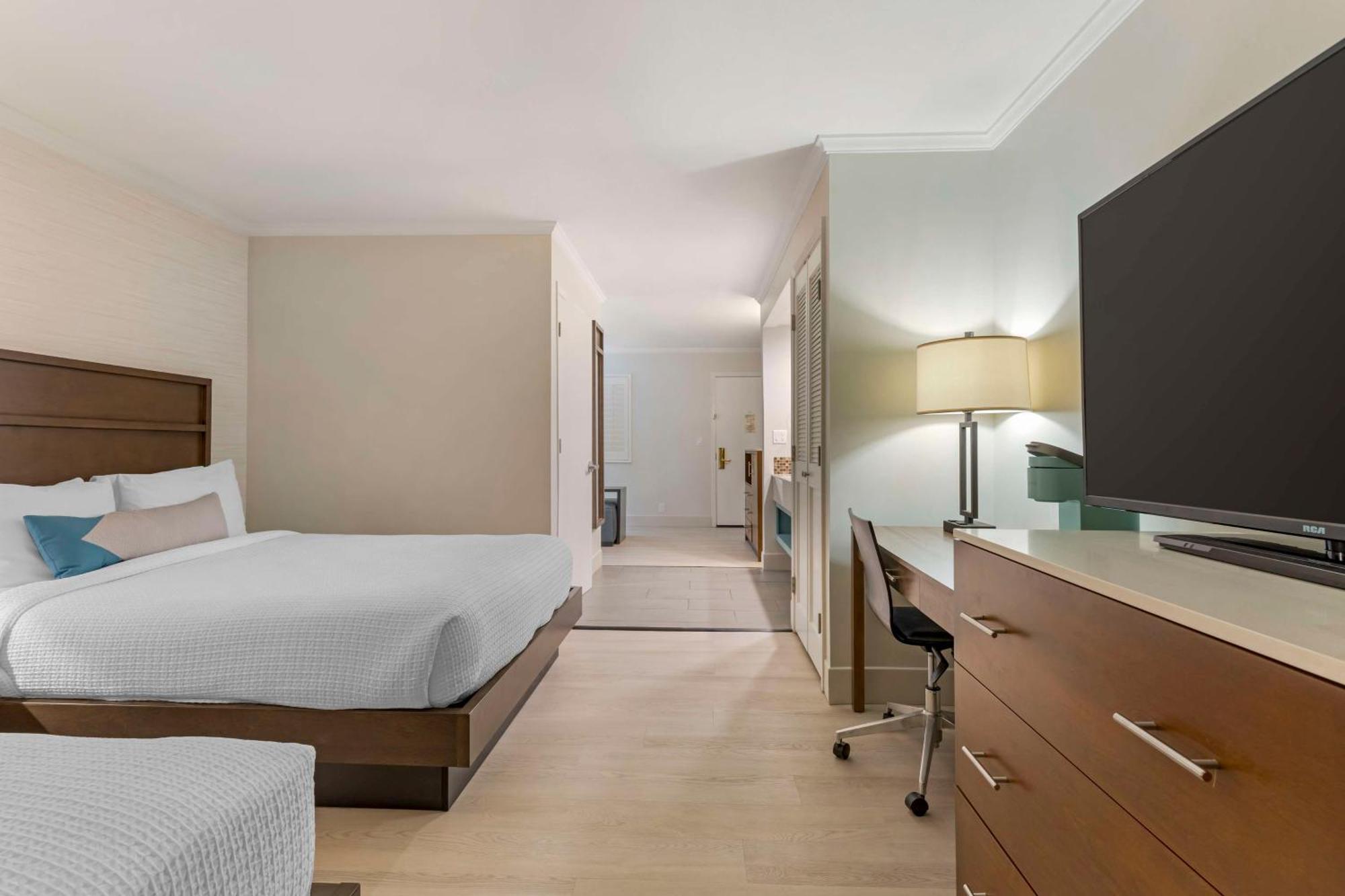 Best Western Plus All Suites Inn Santa Cruz Eksteriør billede